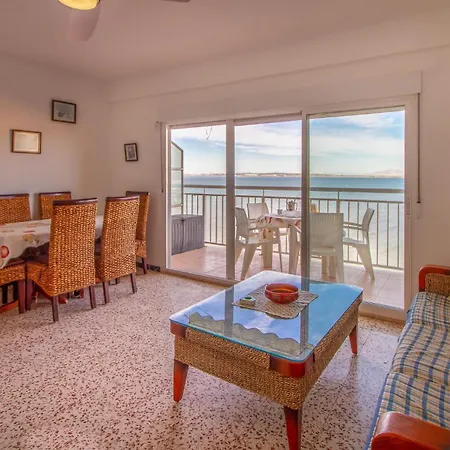 Gorgeous In With Kitchen Apartment